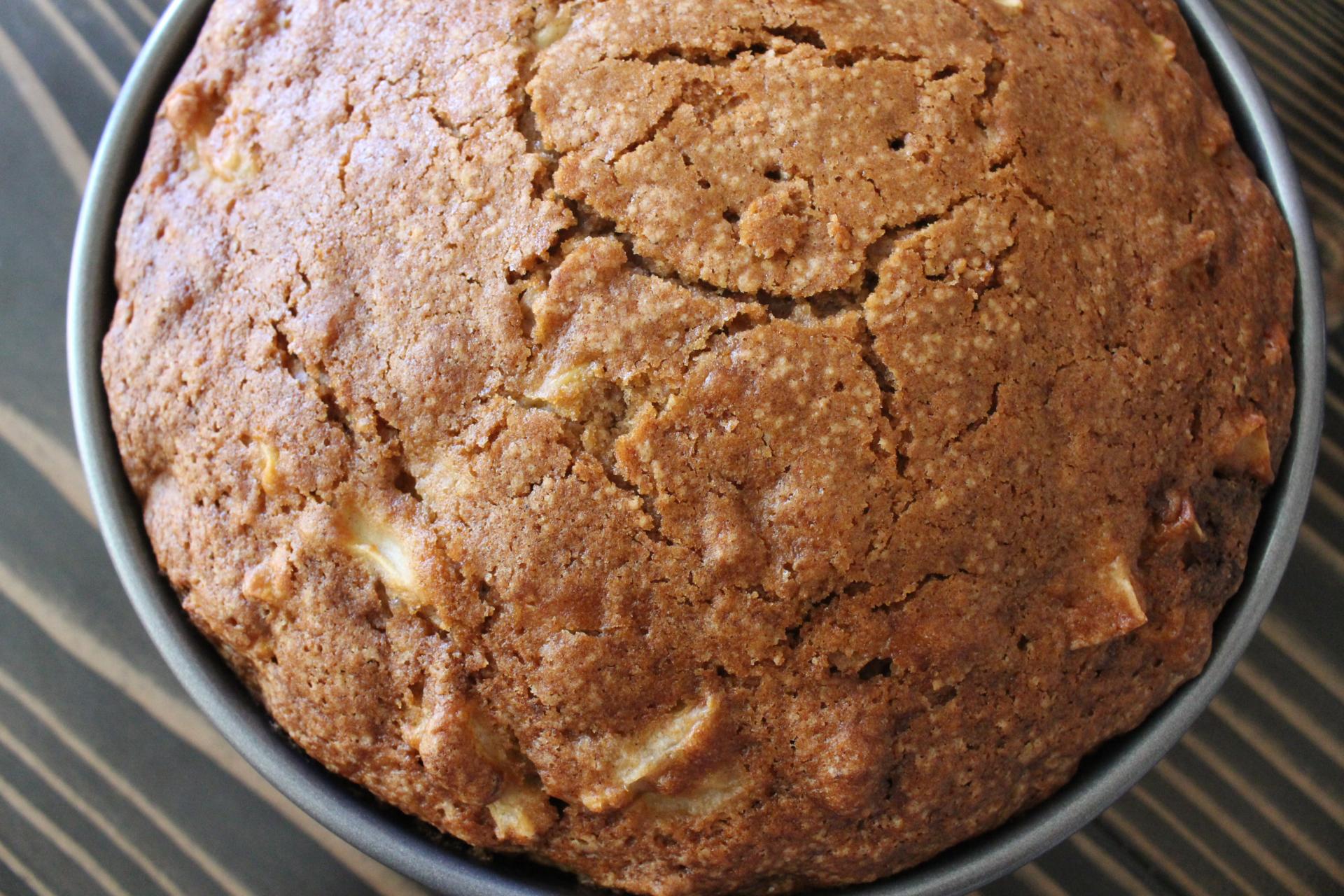 BAKE ME: Apple Cake for the High Holidays