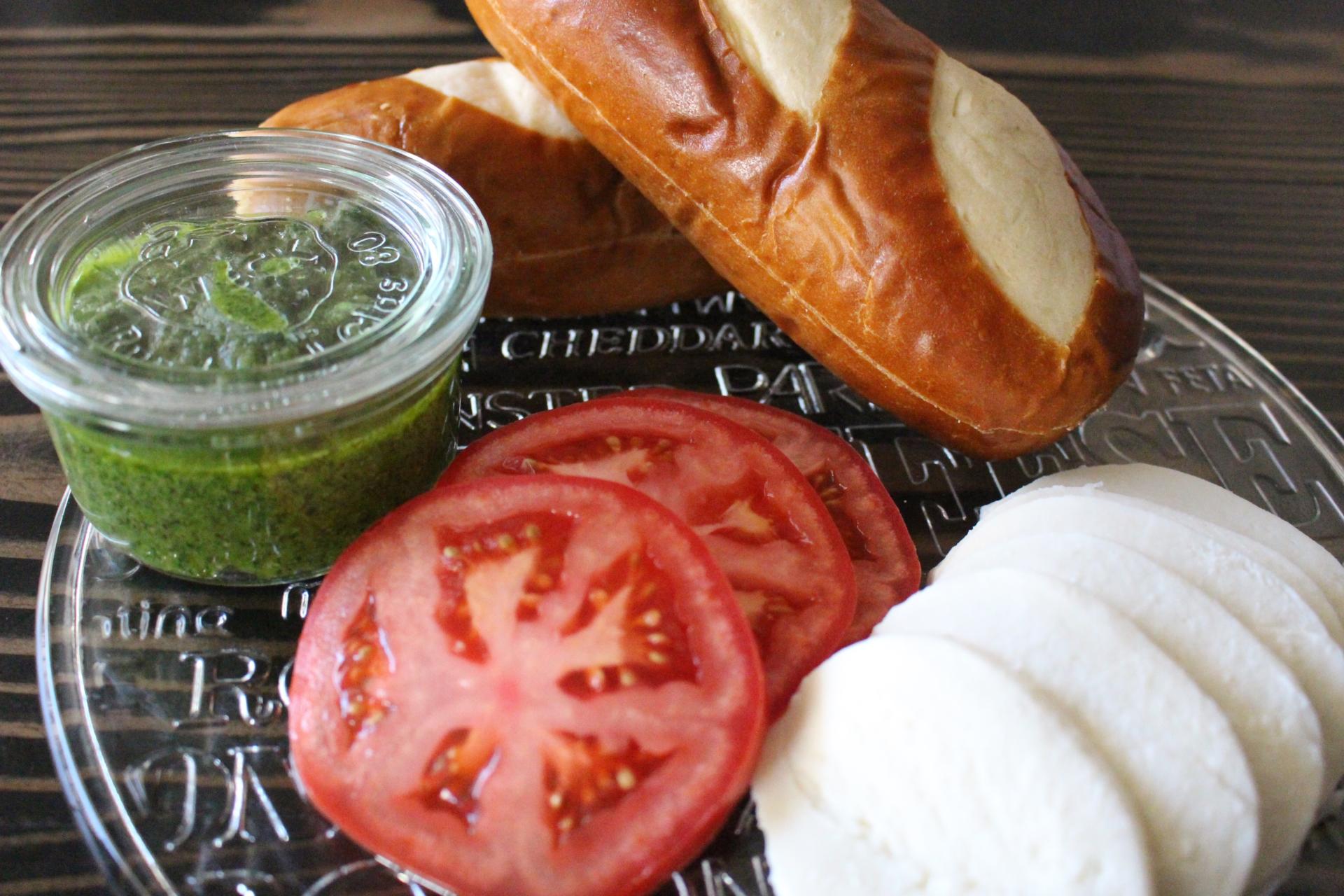 SAUCES AND SPREADS: Sorrento Pesto Caprese Sandwiches