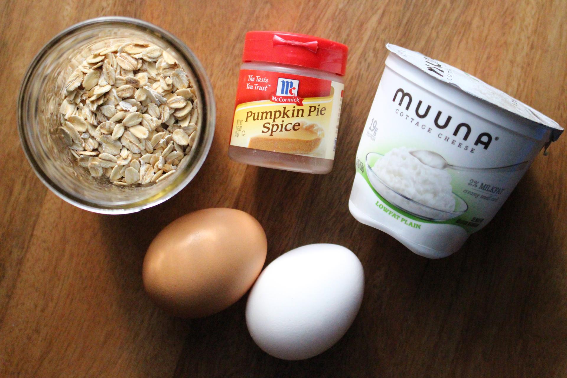 BREAKFAST: Pumpkin Spice Oatmeal Pancakes with Muuna