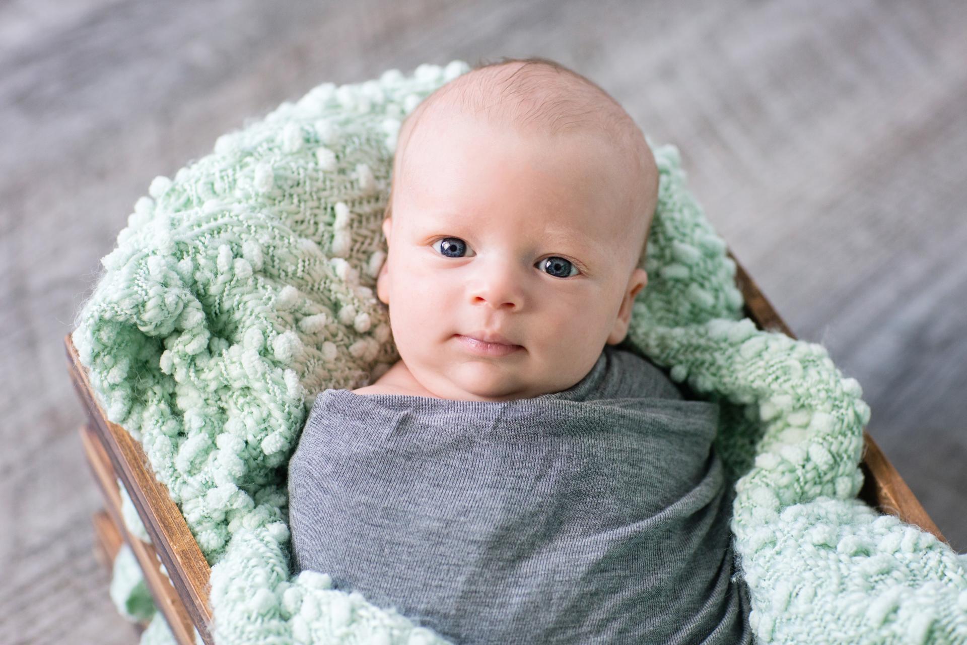 LOCAL: Newborn Photos at Little Nest Portraits by popular New Jersey lifestyle blogger What's For Dinner Esq.